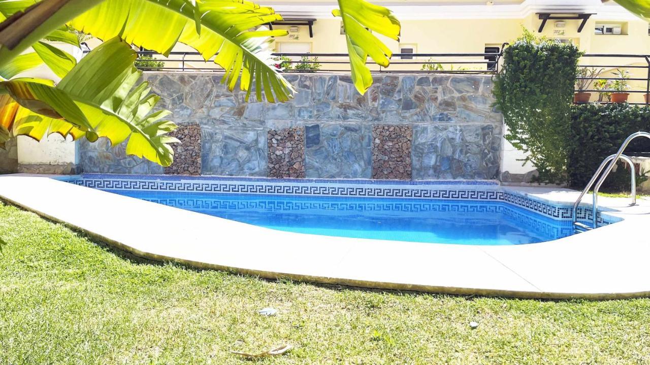 Nuevo Con Piscina Y Parking En La Playa Torre de Benagalbon Exterior foto