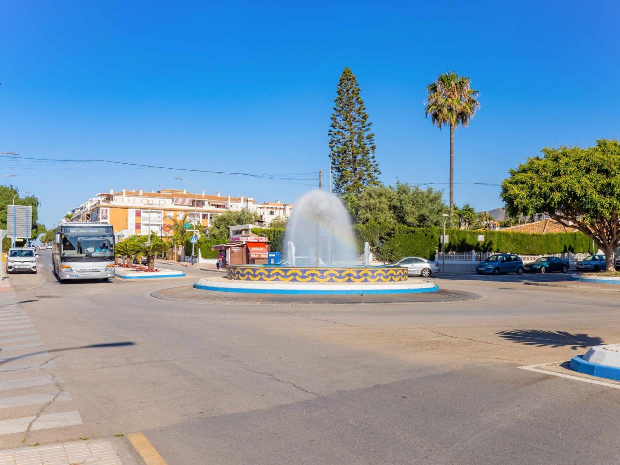 Nuevo Con Piscina Y Parking En La Playa Torre de Benagalbon Exterior foto